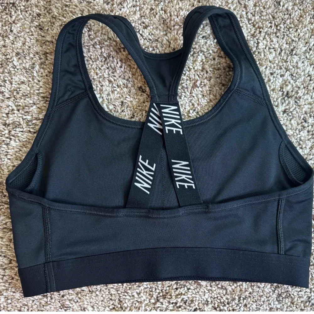 Nike Dri-FIT Sports Bra Black White Outlined‎ Logo Crossover Straps Small